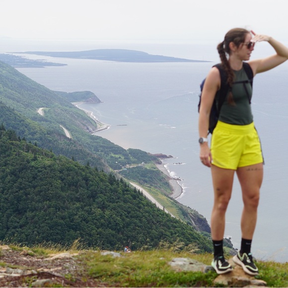 Meet your Posher, Eil - Picture 2 of 2